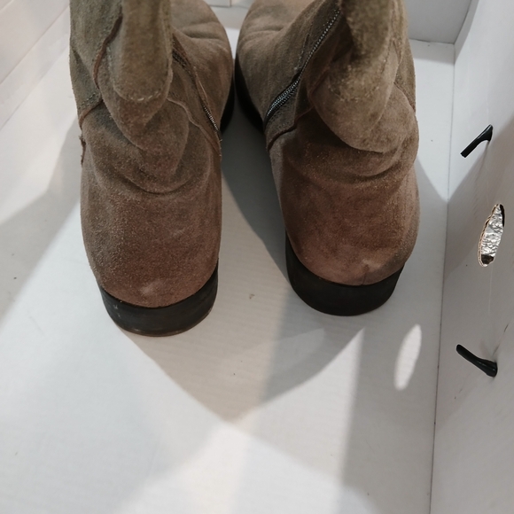 Ivanka Trump Jenn Dark Gray Leather/Suede riding boots size women's 8. - Picture 7 of 10